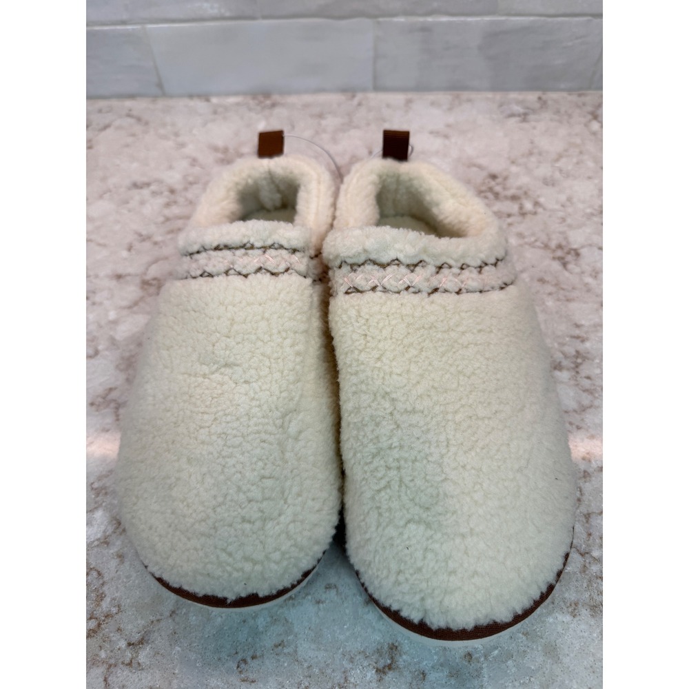Magellan Outdoors Womens Faux Shearling Slippers Cream Clogs Size 6 NEW